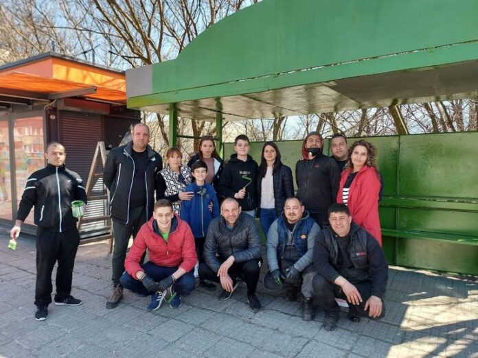 Обновиха още една спирка в Гоце Делчев