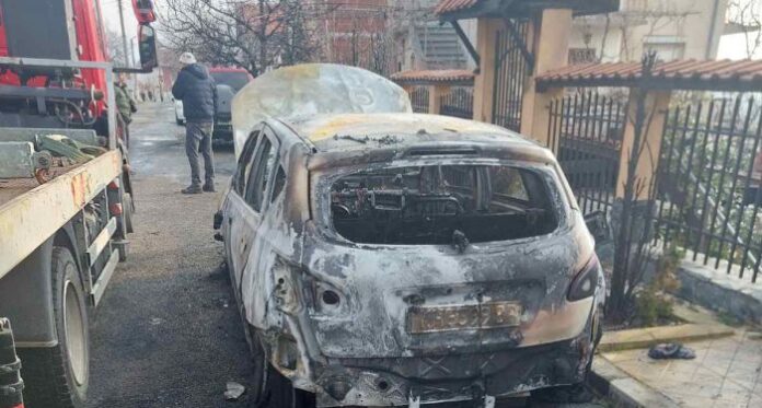 Образуваха досъдебно производство за запалените коли на Джоглев