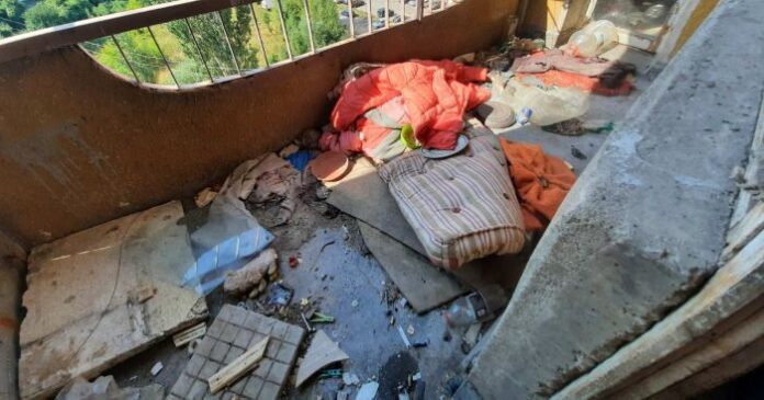 Община Перник иззема принудително общински жилища