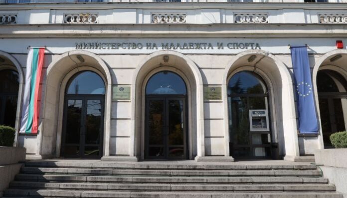 Обсъдиха бъдещата цялостна реконструкция на ст. „Българска армия“