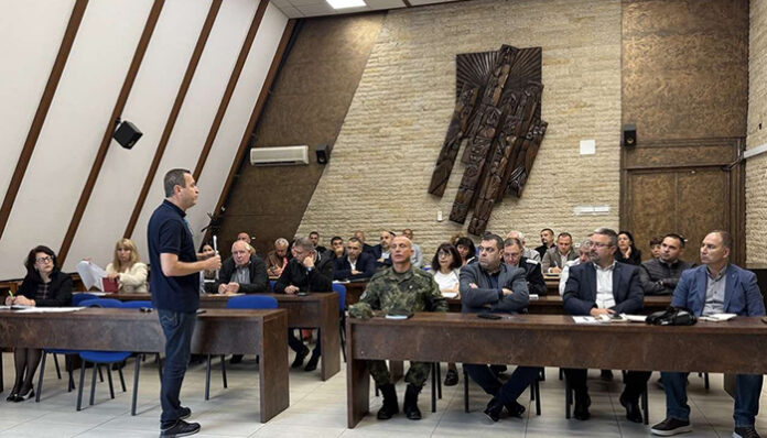 Обучават още специалисти