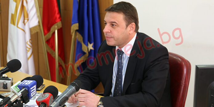 ОФК Пирин става общински