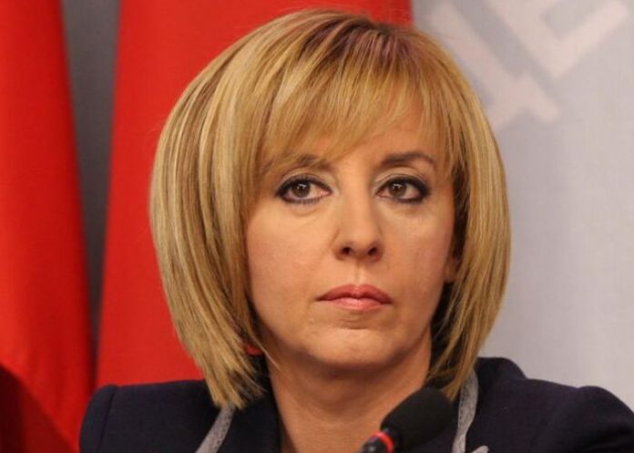 Омбудсманът Мая Манолова подпомага с ваучери за 153 560 лева миньорите от Бобов дол