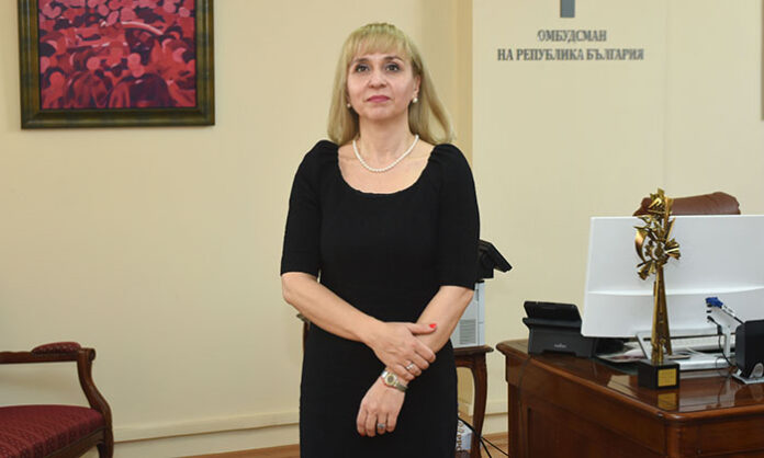 Омбудсманът: Недопустимо е цените на топлата вода и парното да бъдат заложник на нереалистични прогнози
