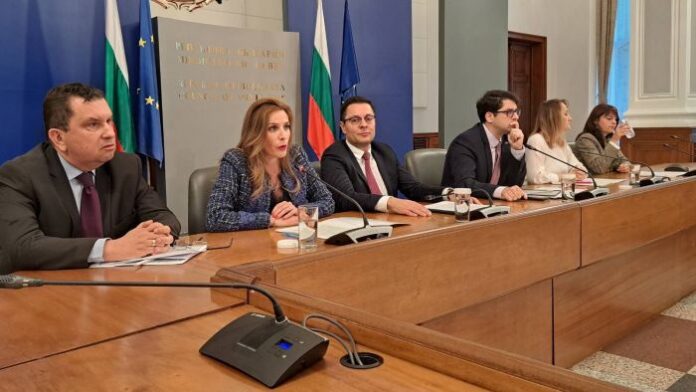 Още 2 мрд. лв. евросредства ще влязат в образованието