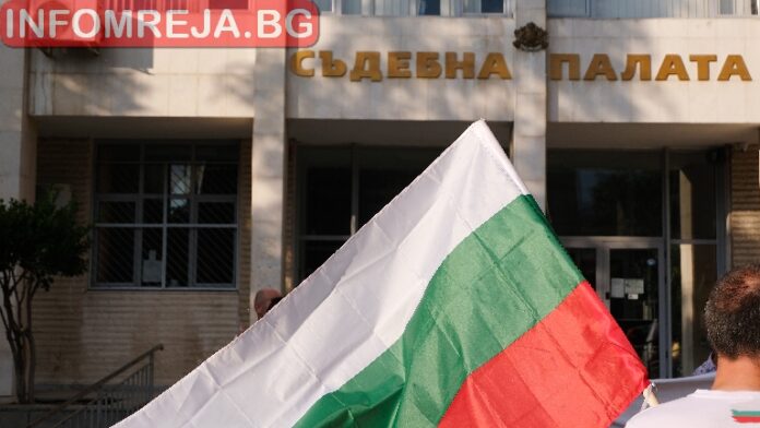 Оставката на Гешев искат и благоевградчани