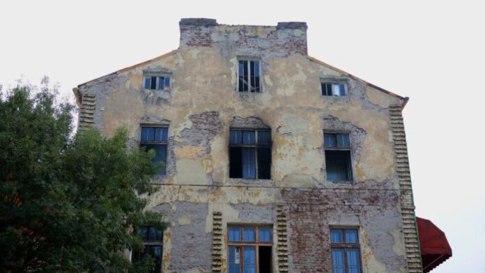 Освободиха от ареста управителката на дома за възрастни хора в Банкя