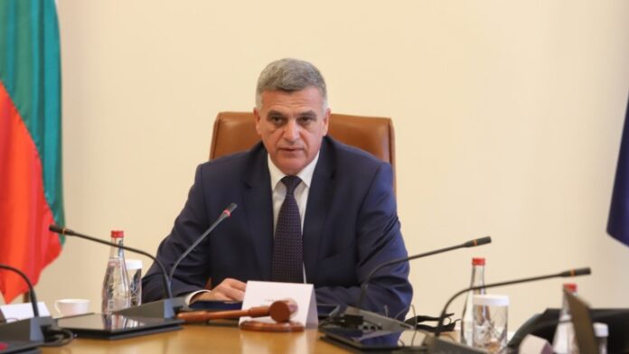 Освободиха всички областни управители