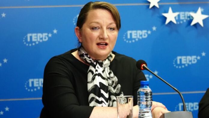 От ГЕРБ: Или Рая Назарян и Борисов