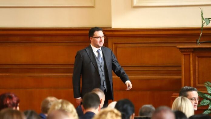 От ГЕРБ искат оставката и на главния секретар на МВР