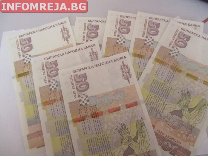 Откраднаха около 3 000 лева от жилище в Благоевград