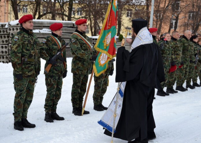 Откриха новата учебна година във Военно формирование 26 400 в Благоевград (СНИМКИ)