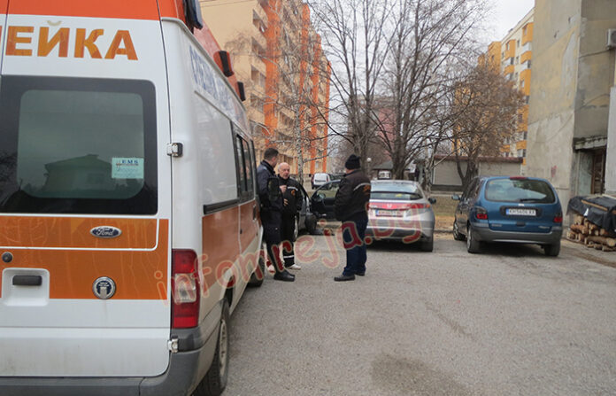Откриха труп на мъж в чужд автомобил! Подозират обир