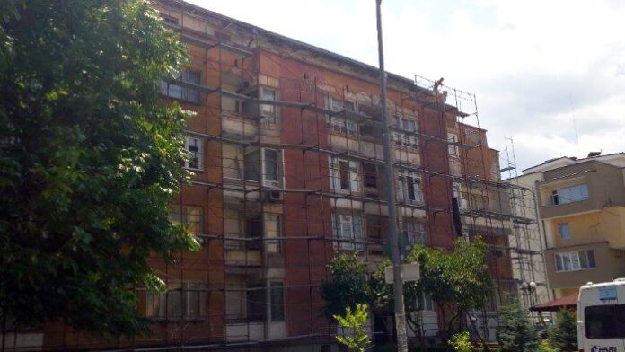 Откриват два санирани блока в Гоце Делчев