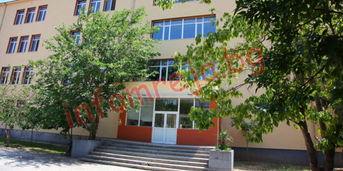 Откриват новите ИТ кабинети в благоевградското VII СОУ ”Кузман Шапкарев”