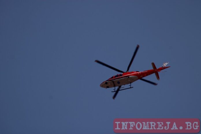 Отлагат доставката на два медицински хеликоптера
