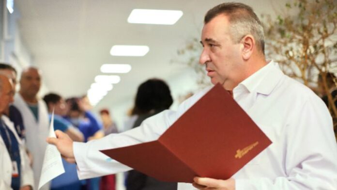 Отмениха заповедта за уволнение на шефа на 