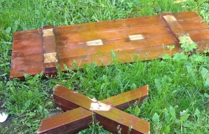 Отново вандализъм на парк „Рила“ в Дупница