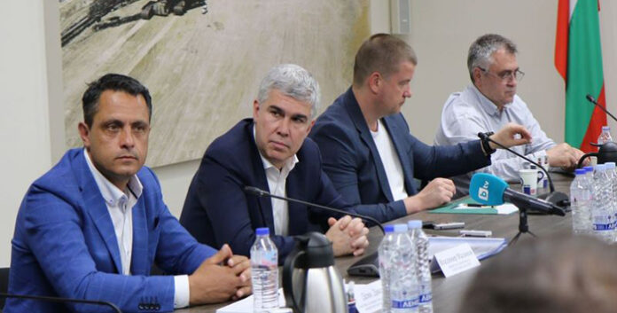 Отпускат 150 млн. лв. заем на Мини „Марица-изток“
