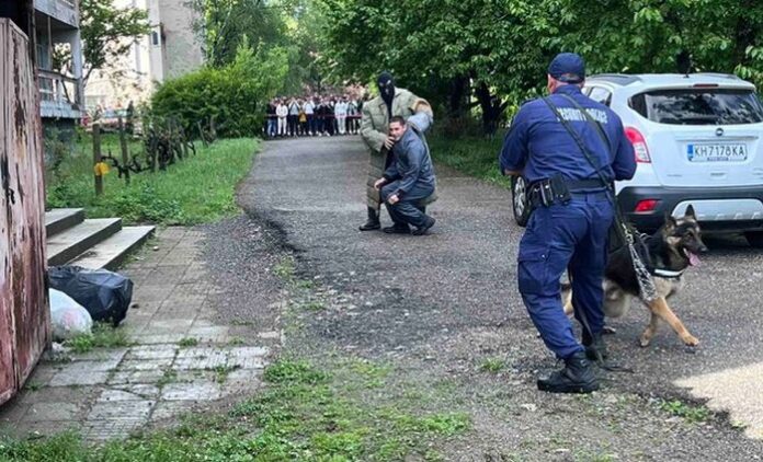 Отвлечен ученик - полицаите в Кюстендил със симулативна тренировка