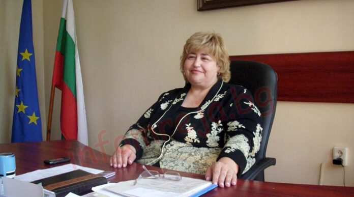 П. Чуркова пое 