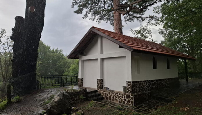 Параклис в Гостун