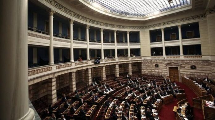 Парламентът на Гърция ще направи четвърти опит да избере президент