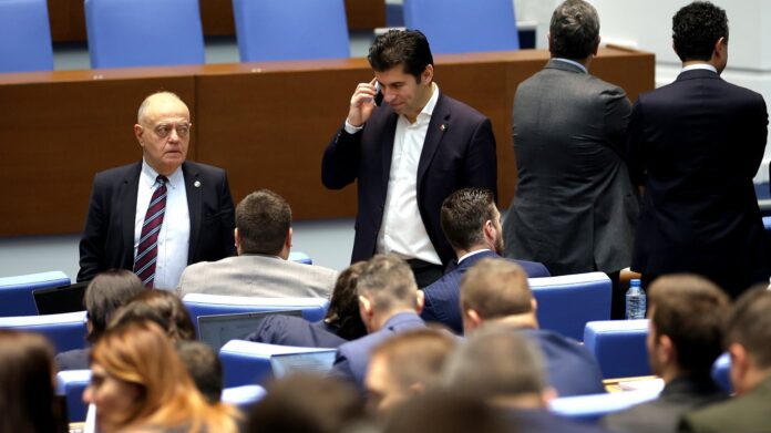 Парламентът прие отказа на Мария Габриел