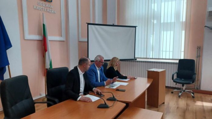 Партиите в Кюстендил се разбраха за съставите на СИК