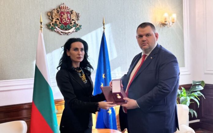 Пеевски с признание: Получи медал за особени заслуги към украинския народ