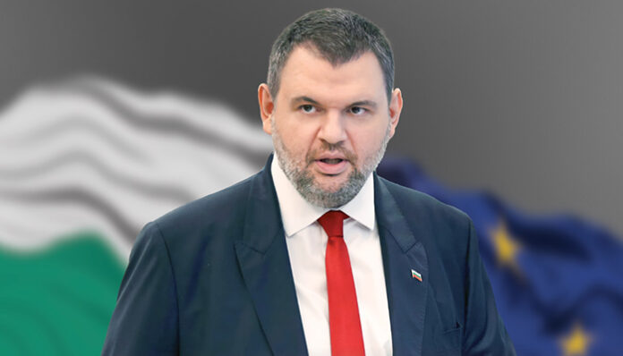 Пеевски: Спекулациите за референдум „за“ или „против“ еврото са капан