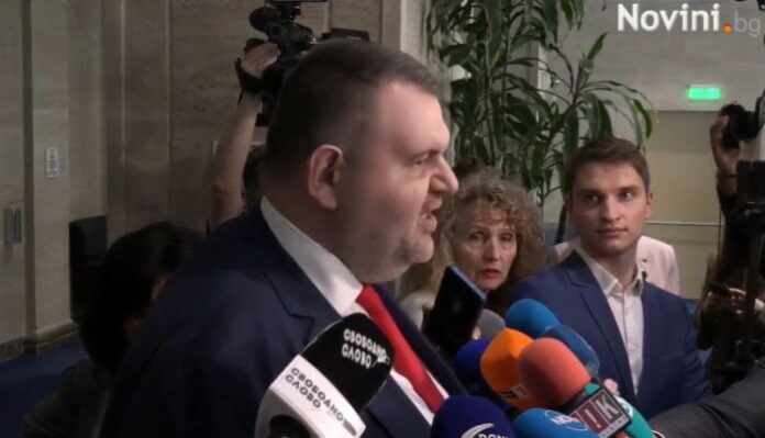 Пеевски: Укривателство и безнаказаност - това гледат българските граждани от Киселова