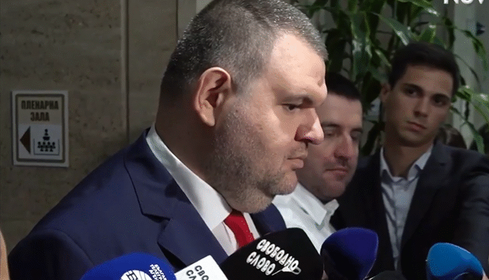 Пеевски за вота: Безсмислено упражнение! Мракобесието свърши