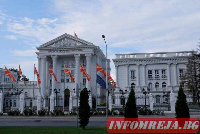 Петков посреща утре премиера на Република Северна Македония