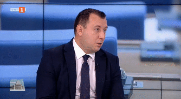 Петров: Рано или късно председател на парламента ще бъде избран