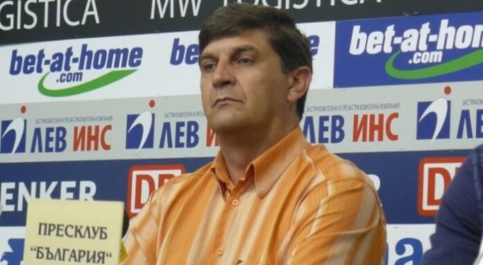 Петър Клечков напуска Академик?