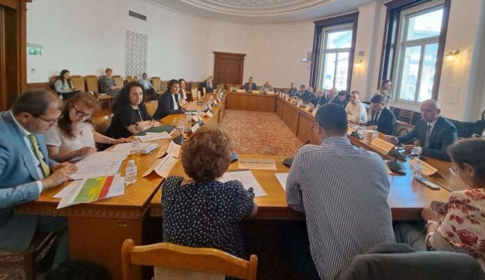 По предложение на БСП: Намаляват лихвата по студентските кредити от 7% на 3%
