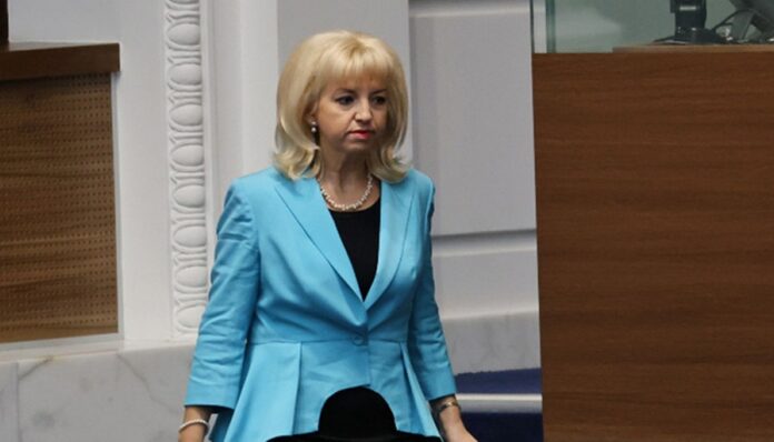 Почина депутатът Петя Ставрева