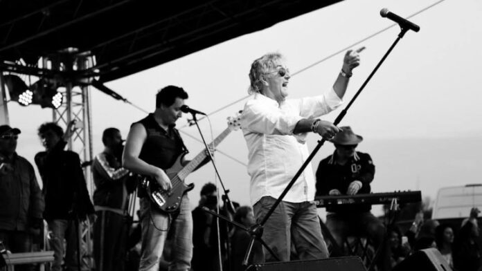 Почина вокалистът на Uriah Heep Джон Лоутън