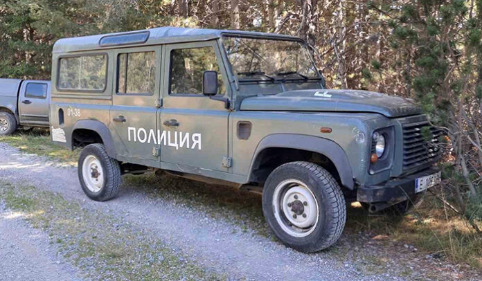 Полицаи от Якоруда и служители на парк „Рила“ откриха незаконна хранилка за дива свиня