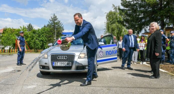 Полицейският участък в село Балван вече ще разполага с патрулен автомобил