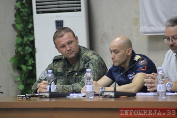 Полк. Колев: Хеликоптерите са пренасочени към границата ни