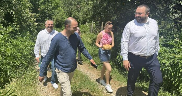 „Празник на черешата“: Община Кюстендил постави началото със социална кампания