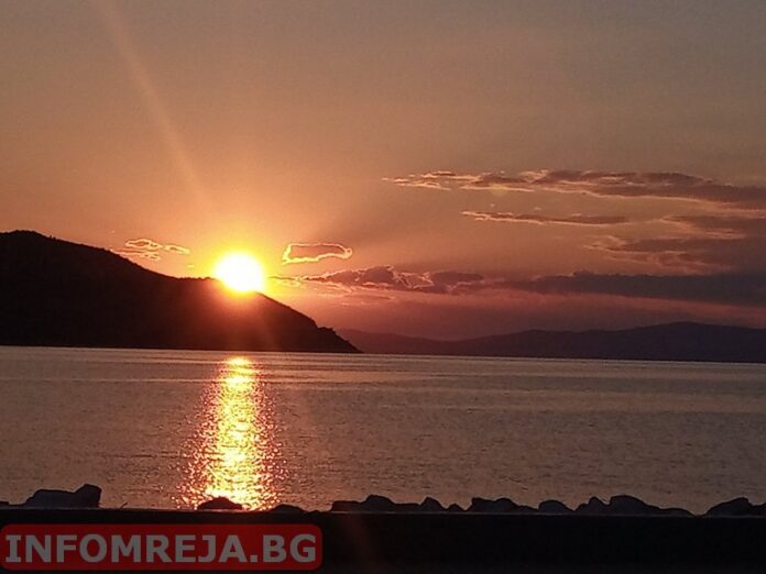 Предимно слънчево време днес