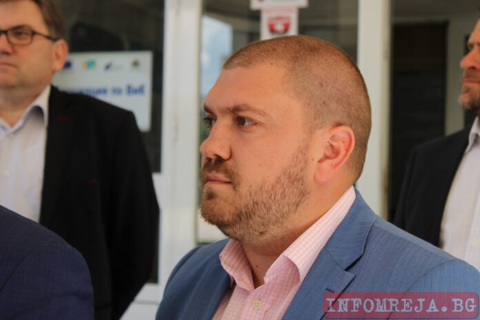 Председателят на Управителния съвет на ЮЗДП е освободен от поста
