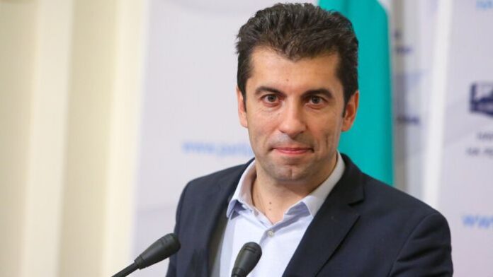Премиерът: Имаме готов план за изтеглянето на дипломатите ни от Украйна