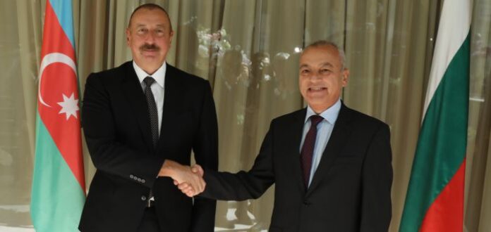 Премиерът проведе среща с президента на Република Азербайджан Илхам Алиев