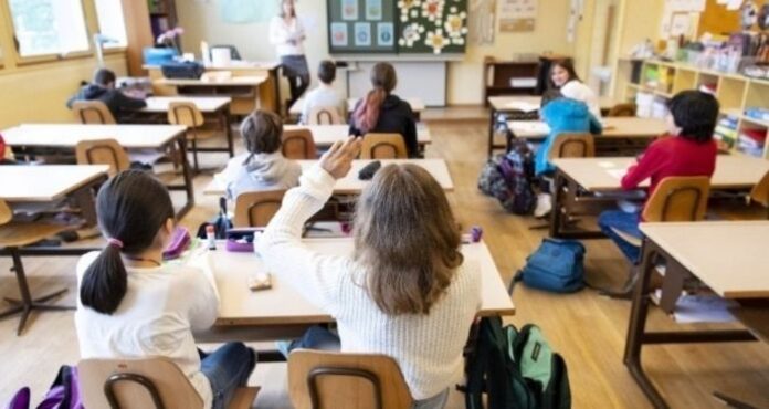 Преподаватели в Гърция протестират срещу провеждане на изследването PISA