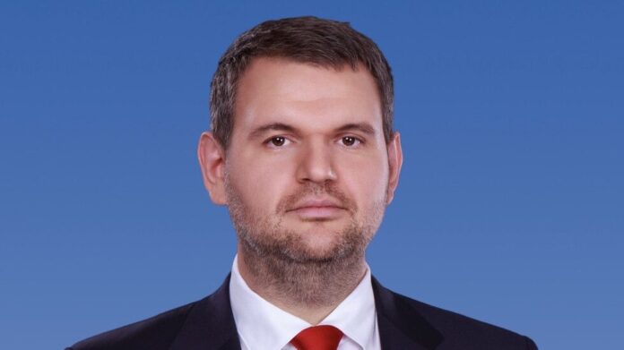 Пресцентърът на ДПС разпространи обръщение на депутата Делян Пеевски до медиите