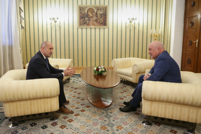 Президентът избра Димитър Главчев за служебен премиер